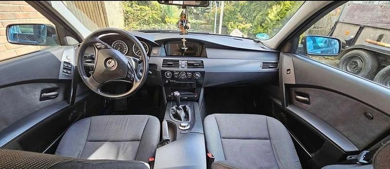 Gebraucht BMW 530 Exclusive 231 PS (169 kW) 2003 Schwarz Limousine