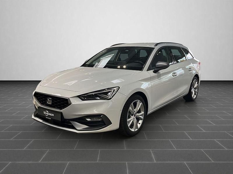 Gebraucht Seat Leon FR 150 PS (110 kW) 2025 Glacial weiß metallic (metallic) Kombi