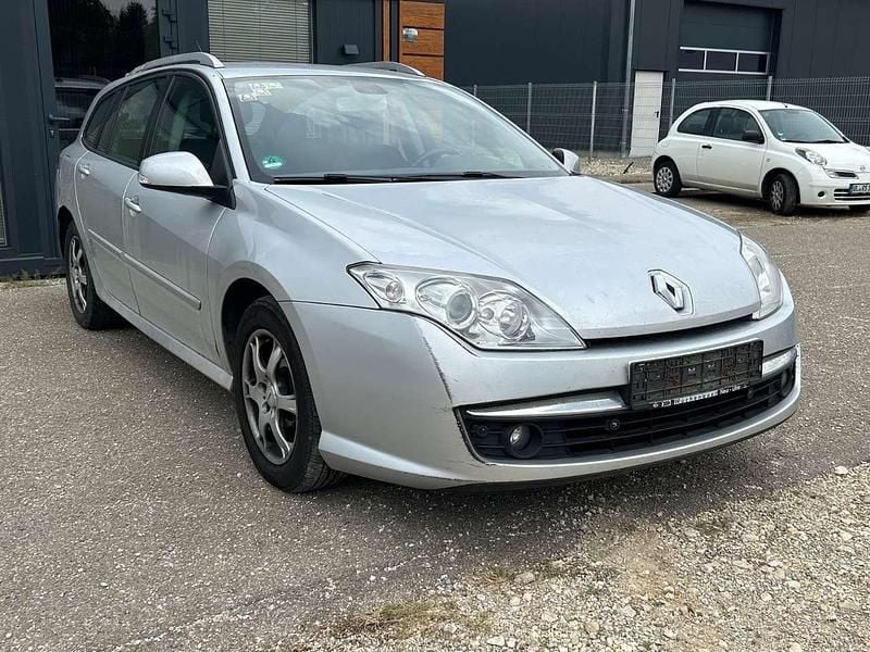 Platingrau Gebraucht 2008 Renault Laguna III Expression Kombi | 1.290 € (Superpreis) - Bild 1/4