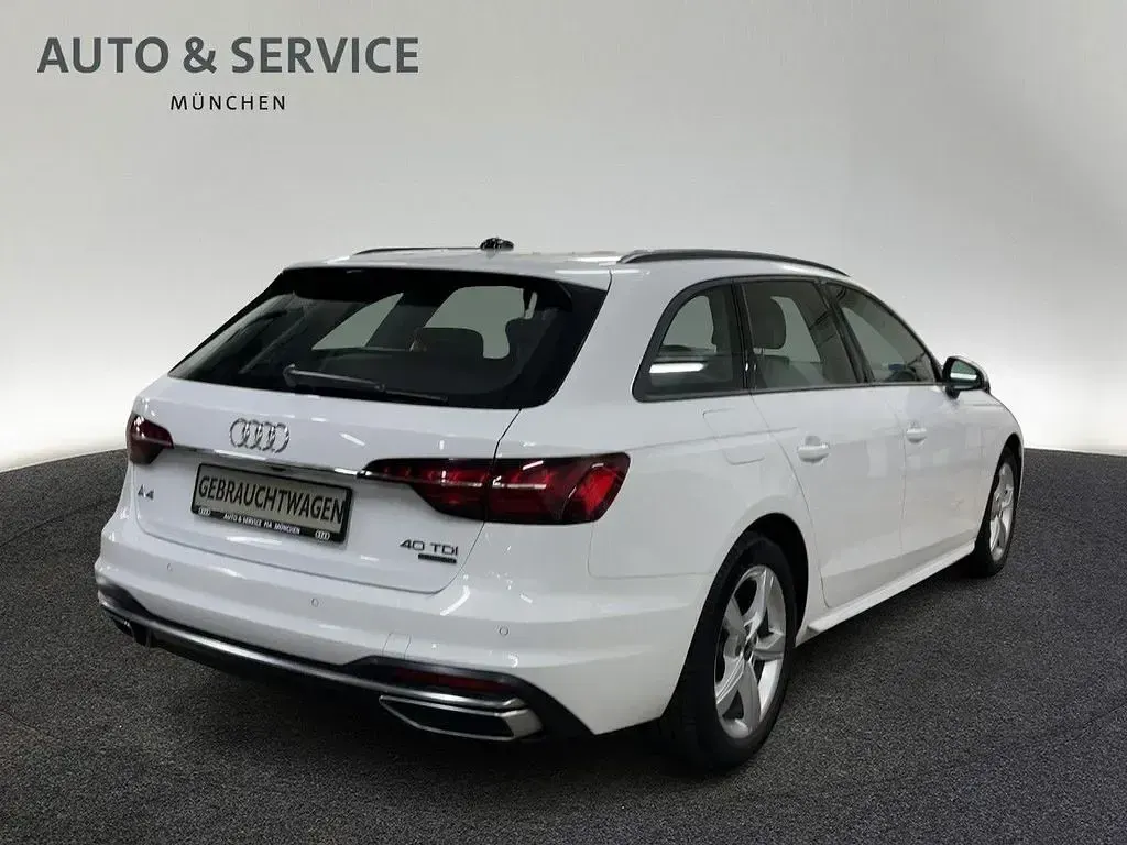 Gebraucht Audi A4 Advanced 204 PS (150 kW) 2023 Weiß Limousine