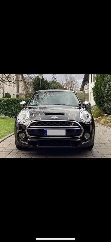 Schwarz Gebraucht 2016 Mini Cooper S Kleinwagen | 14.599 € (Etwas zu teuer) - Bild 1/4