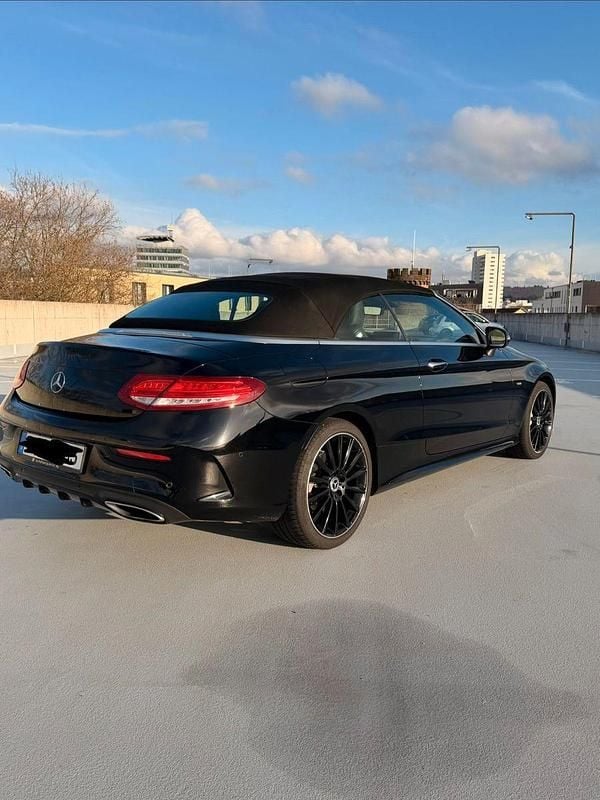 Gebraucht Mercedes C300 AMG 245 PS (180 kW) 2017 Schwarz Cabrio