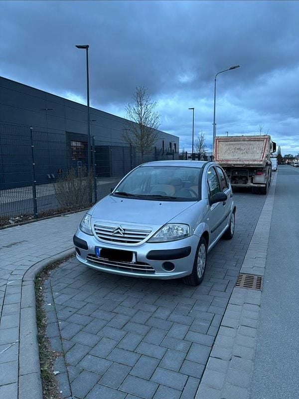Gebraucht Citroën C3 73 PS (53 kW) 2005 Silber Limousine