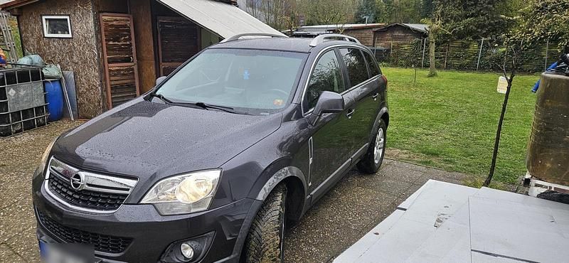 Gebraucht Opel Antara 163 PS (119 kW) 2014 Schwarz SUV