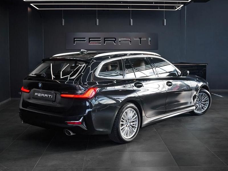 Gebraucht BMW 330 Luxury Line 265 PS (194 kW) 2020 Schwarz Limousine