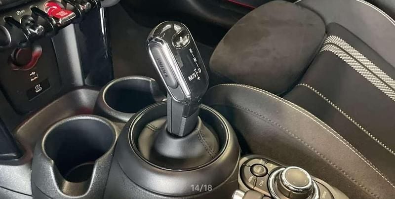 Gebraucht Mini John Cooper Works 136 PS (100 kW) 2023 Grau Kleinwagen