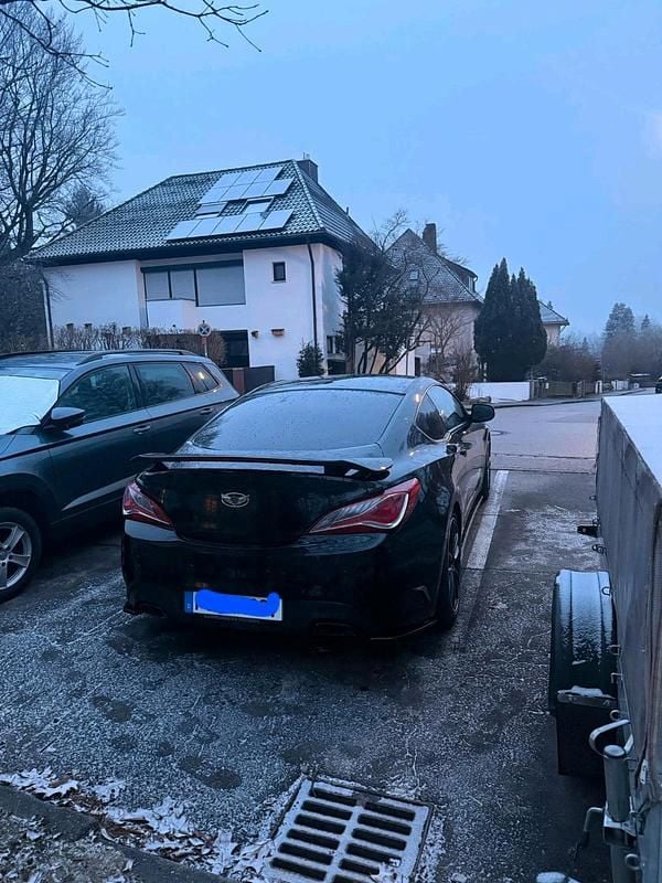 Gebraucht Hyundai Genesis 214 PS (157 kW) 2011 Schwarz Coupé