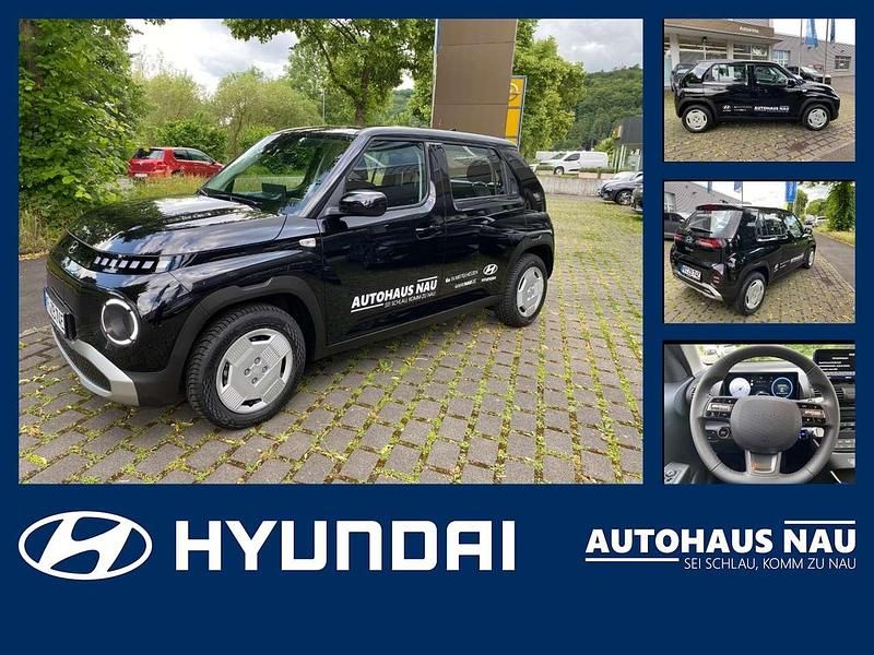 Abyss black / mic Gebraucht 2025 Hyundai Inster Select Kleinwagen | 21.990 € - Bild 1/4