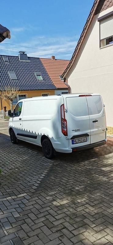 Gebraucht Ford Transit Custom 105 PS (77 kW) 2018 Weiß Van / Kleinbus