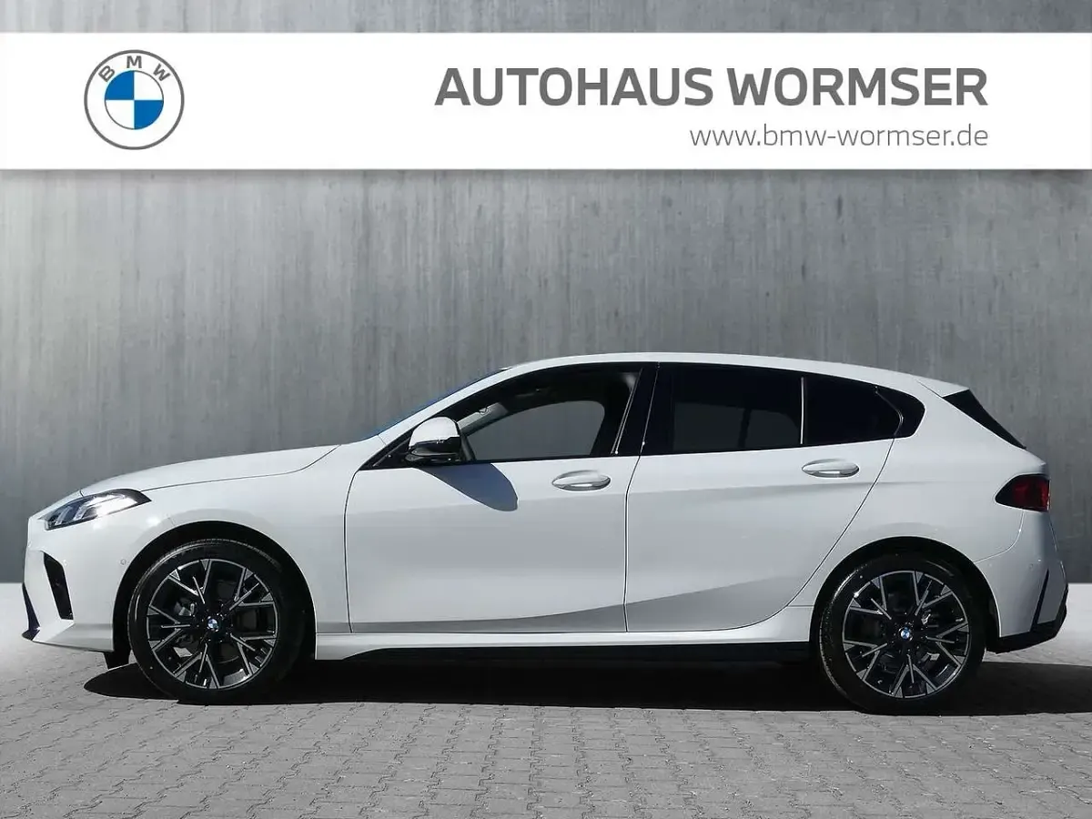 Ny BMW 120 170 HK (125 kW) 2026 Hvid Hatchback