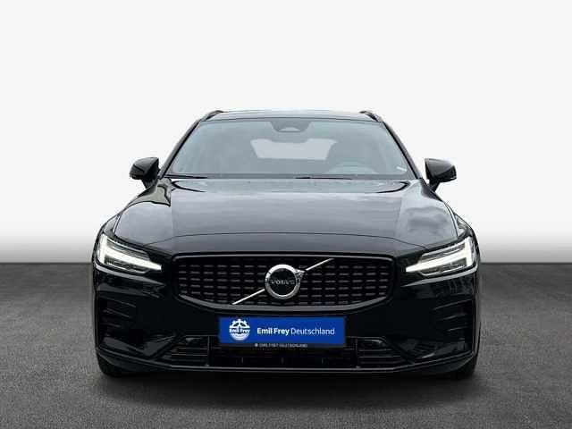 Gebraucht Volvo V60 145 PS (106 kW) 2024 Kombi