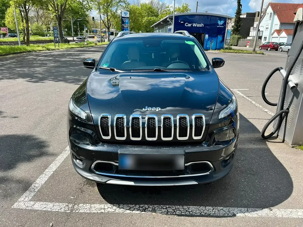 Gebraucht Jeep Cherokee 200 PS (147 kW) 2015 Schwarz SUV