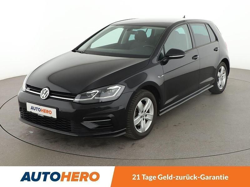 Schwarz Gebraucht 2019 VW Golf VII Highline Limousine | 17.930 € (Fairer Preis) - Bild 1/3