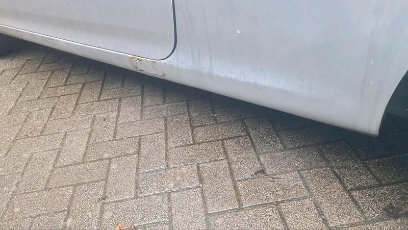 Gebraucht VW Golf VI 75 PS (55 kW) 2009 Silber Kleinwagen