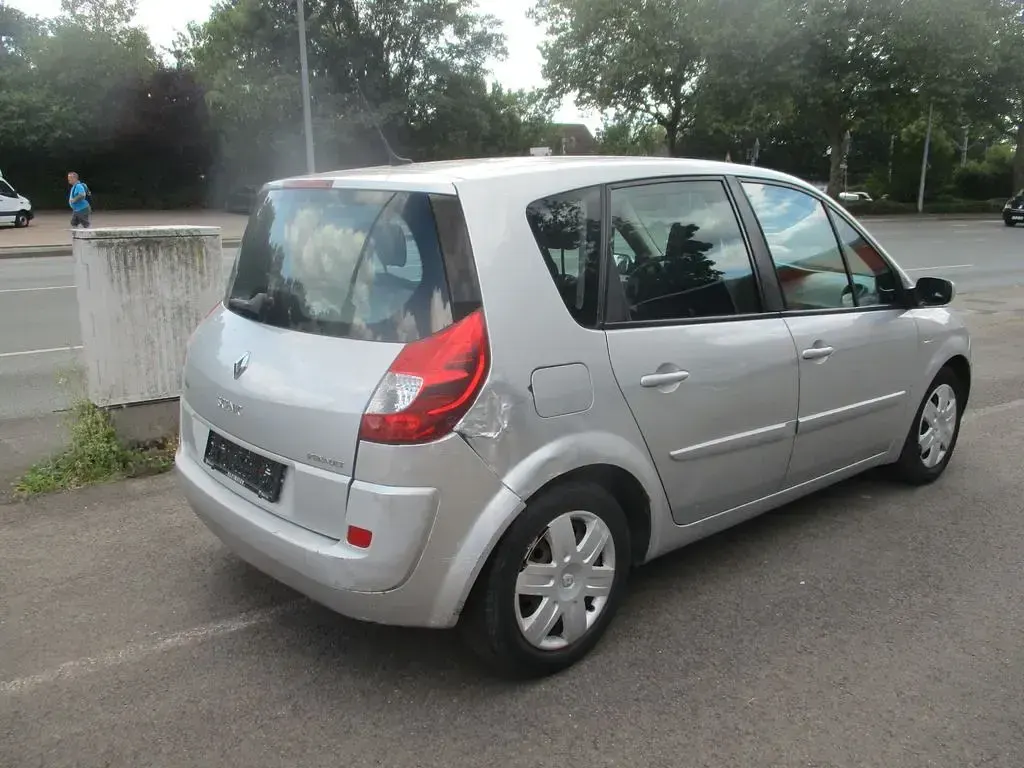 Gebraucht Renault Scénic Avantage 111 PS (81 kW) 2007 Van / Kleinbus
