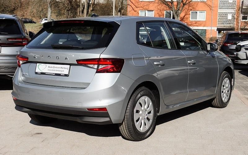 Neu Skoda Fabia Selection 80 PS (58 kW) 2026 Silber Kleinwagen