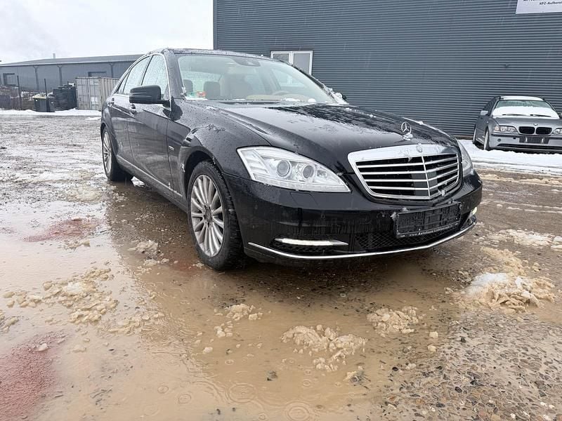 Gebraucht Mercedes S350 306 PS (225 kW) 2011 Schwarz Limousine
