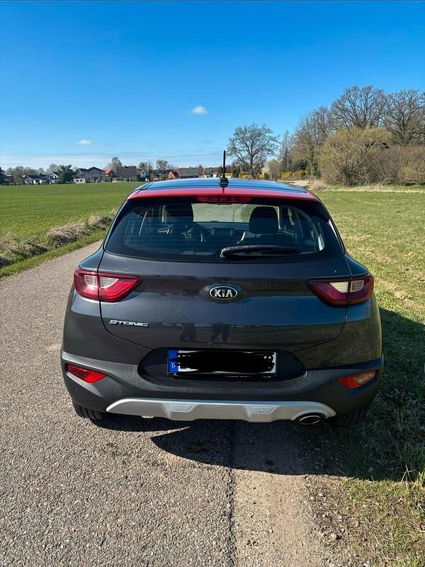 Gebraucht Kia Stonic 84 PS (61 kW) 2020 Grau SUV