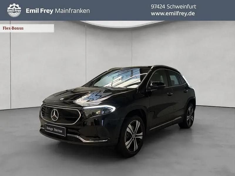 Schwarz Gebraucht 2021 Mercedes EQA250 Electric Art SUV | 29.855 € (Fairer Preis) - Bild 1/4