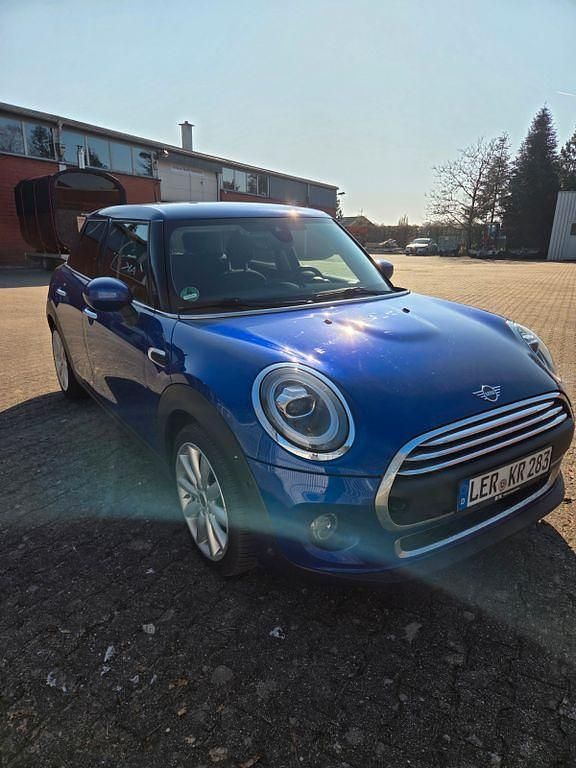 Gebraucht Mini ONE 116 PS (85 kW) 2019 Blau Kleinwagen