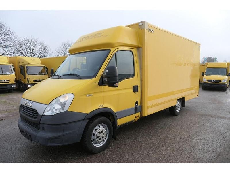 Gebraucht Iveco Daily 106 PS (77 kW) 2012 Gelb Van