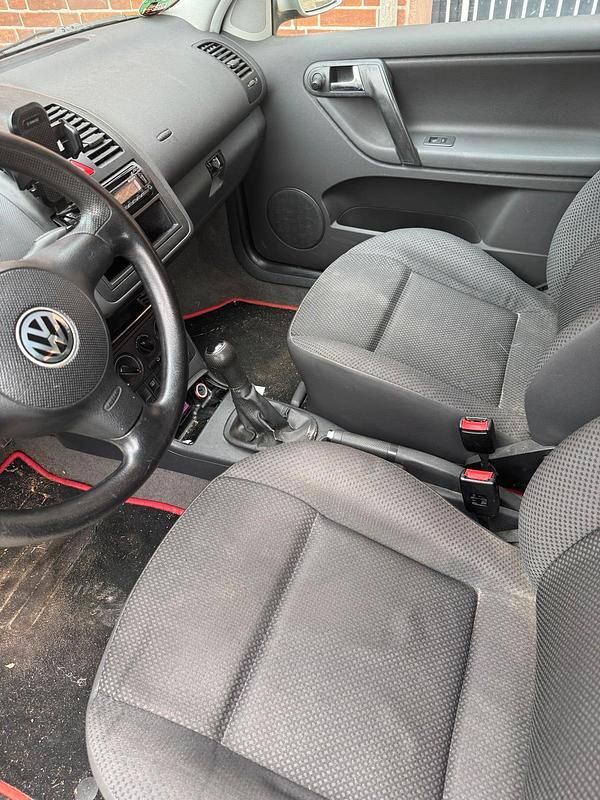 Gebraucht VW Polo 75 PS (55 kW) 2000 Silber Kleinwagen