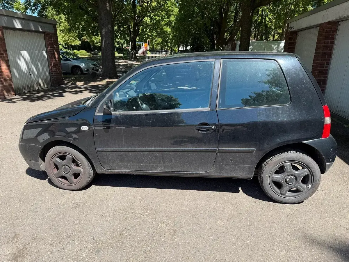 Gebraucht VW Lupo 50 PS (36 kW) 2004 Schwarz Kleinwagen