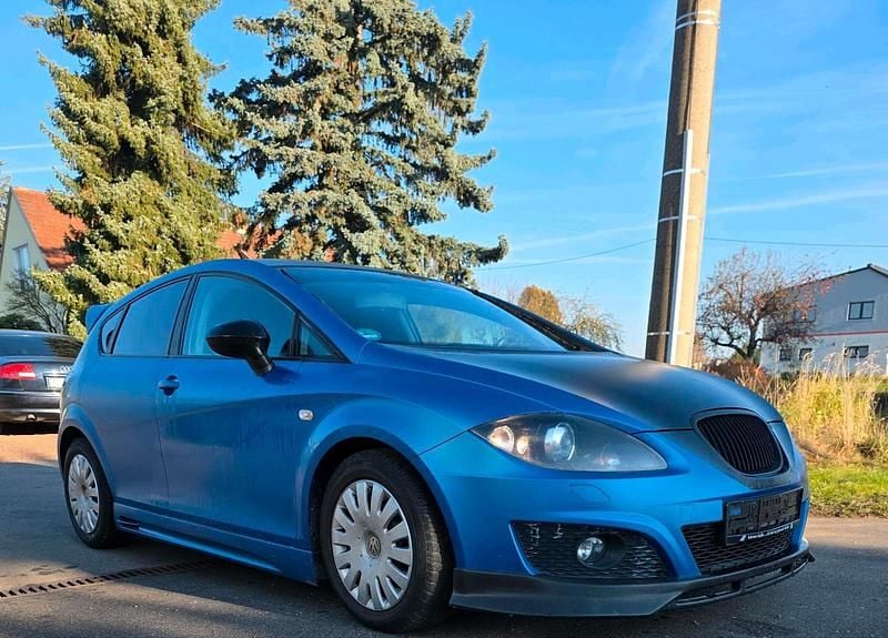 Gebraucht Seat Leon Sport 105 PS (77 kW) 2012 Blau Limousine