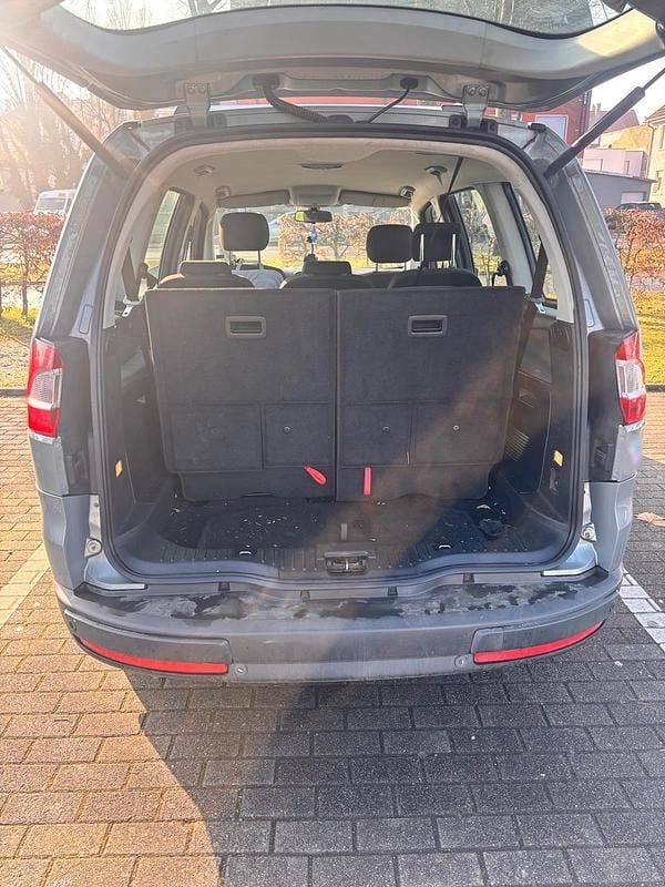 Gebraucht Ford Galaxy 140 PS (102 kW) 2008 Silber Van / Kleinbus