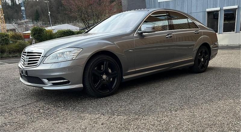 Gebraucht Mercedes S500 435 PS (319 kW) 2011 Silber Limousine