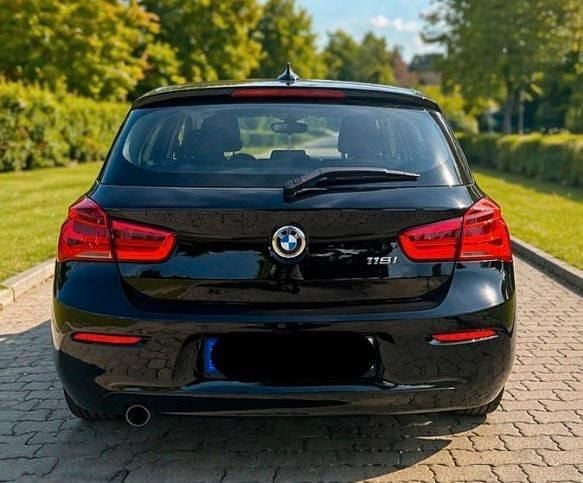 Gebraucht BMW 116 Advantage 109 PS (80 kW) 2016 Schwarz Kleinwagen