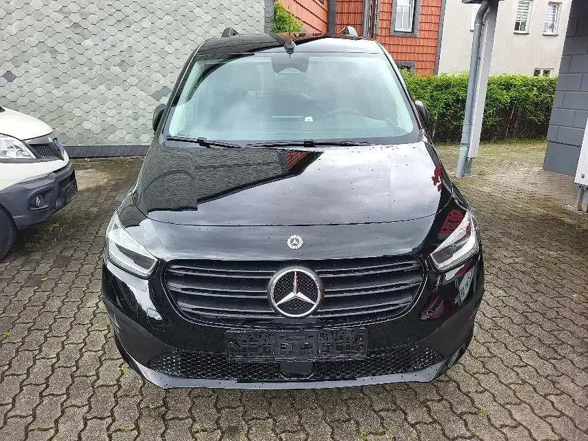 Gebraucht Mercedes Citan 113 131 PS (96 kW) 2024 Schwarz Van / Kleinbus