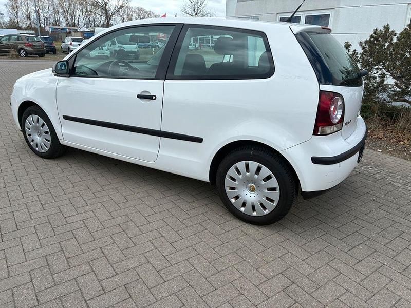Gebraucht VW Polo 80 PS (58 kW) 2007 Weiß Kleinwagen