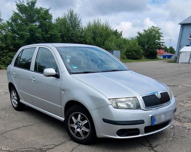 Silber Gebraucht 2006 Skoda Fabia Kleinwagen | 990 € (Guter Preis) - Bild 1/4