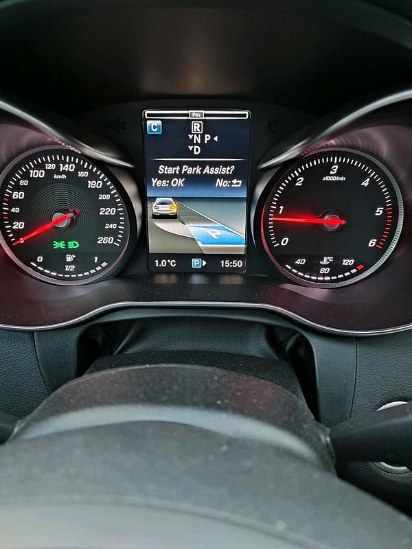 Gebraucht Mercedes C250 204 PS (150 kW) 2014 Blau Kombi