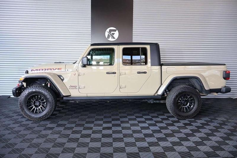 Gebraucht Jeep Gladiator 286 PS (210 kW) 2022 Gobi Pickup