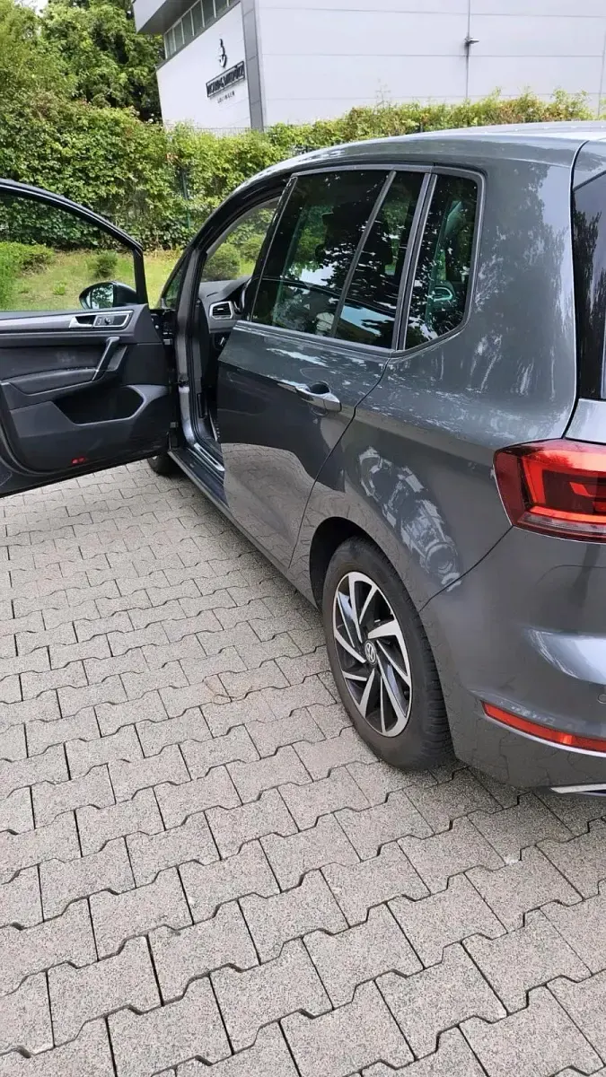 Gebraucht VW Golf VII 150 PS (110 kW) 2018 Grau Kleinwagen