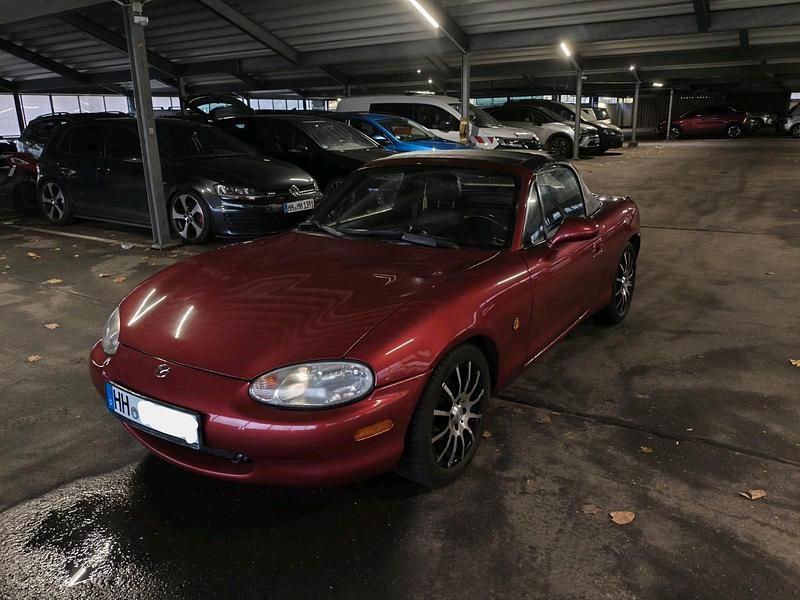 Gebraucht Mazda MX5 140 PS (102 kW) 2000 Rot Cabrio