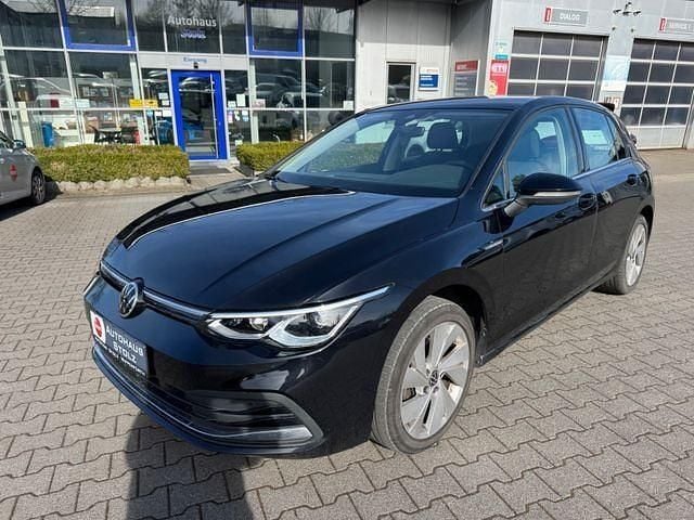 Schwarz Gebraucht 2020 VW Golf VIII Style Limousine | 17.997 € (Fairer Preis) - Bild 1/4