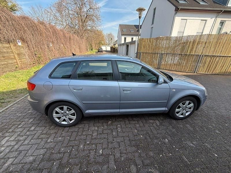 Gebraucht Audi A3 Ambition 116 PS (85 kW) 2006 Silber Kleinwagen