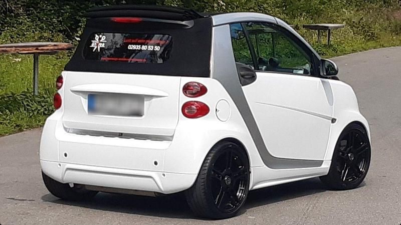 Gebraucht Smart ForTwo Cabrio Pulse 84 PS (61 kW) 2011 Weiß Cabrio