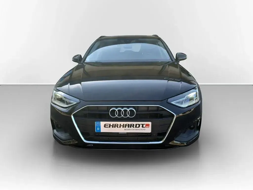 Gebraucht Audi A4 150 PS (110 kW) 2022 Schwarz Kombi