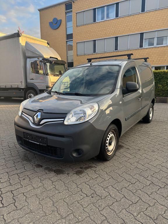 Grau Gebraucht 2015 Renault Kangoo Van / Kleinbus | 6.999 € (Superpreis) - Bild 1/4