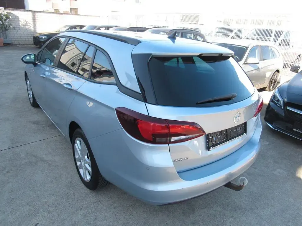 Gebraucht Opel Astra Business 110 PS (80 kW) 2018 Silber Kombi