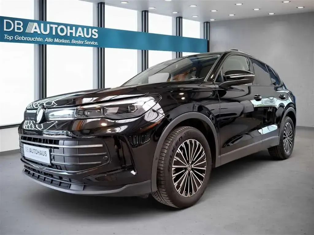 Gebraucht VW Tiguan Life 131 PS (96 kW) 2025 SUV