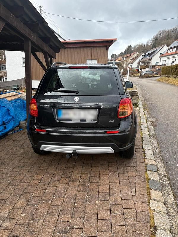 Gebraucht Suzuki SX4 107 PS (78 kW) 2007 Schwarz Kleinwagen