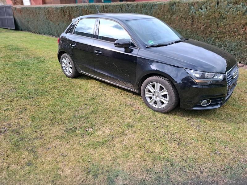 Gebraucht Audi A1 90 PS (66 kW) 2013 Schwarz Kleinwagen