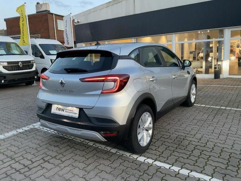 Gebraucht Renault Captur Evolution 91 PS (66 kW) 2022 Grau SUV