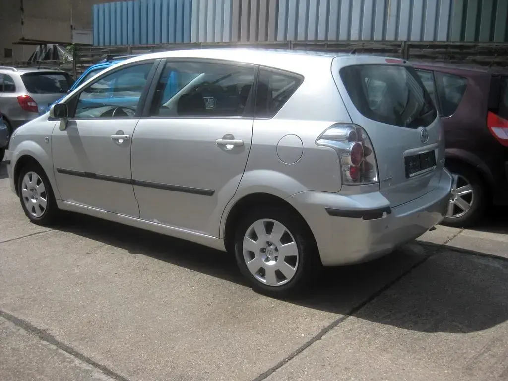 Gebraucht Toyota Corolla Verso Sol 129 PS (94 kW) 2006 Silber Van / Kleinbus