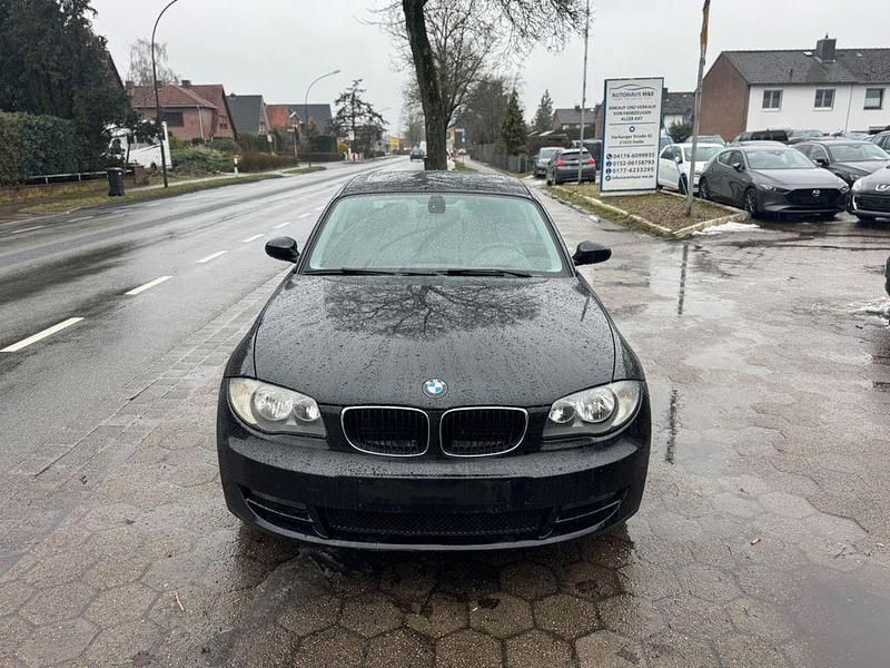 Gebraucht BMW 123 204 PS (150 kW) 2008 Schwarz Kleinwagen